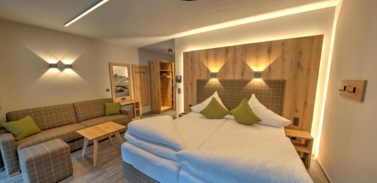 Der Siegeler B&B - This Lifestylehotel Rocks ไมย์อาโฮเฟิน ภายนอก รูปภาพ